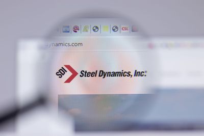 Is Steel Dynamics Stock Outperforming the S&P 500?